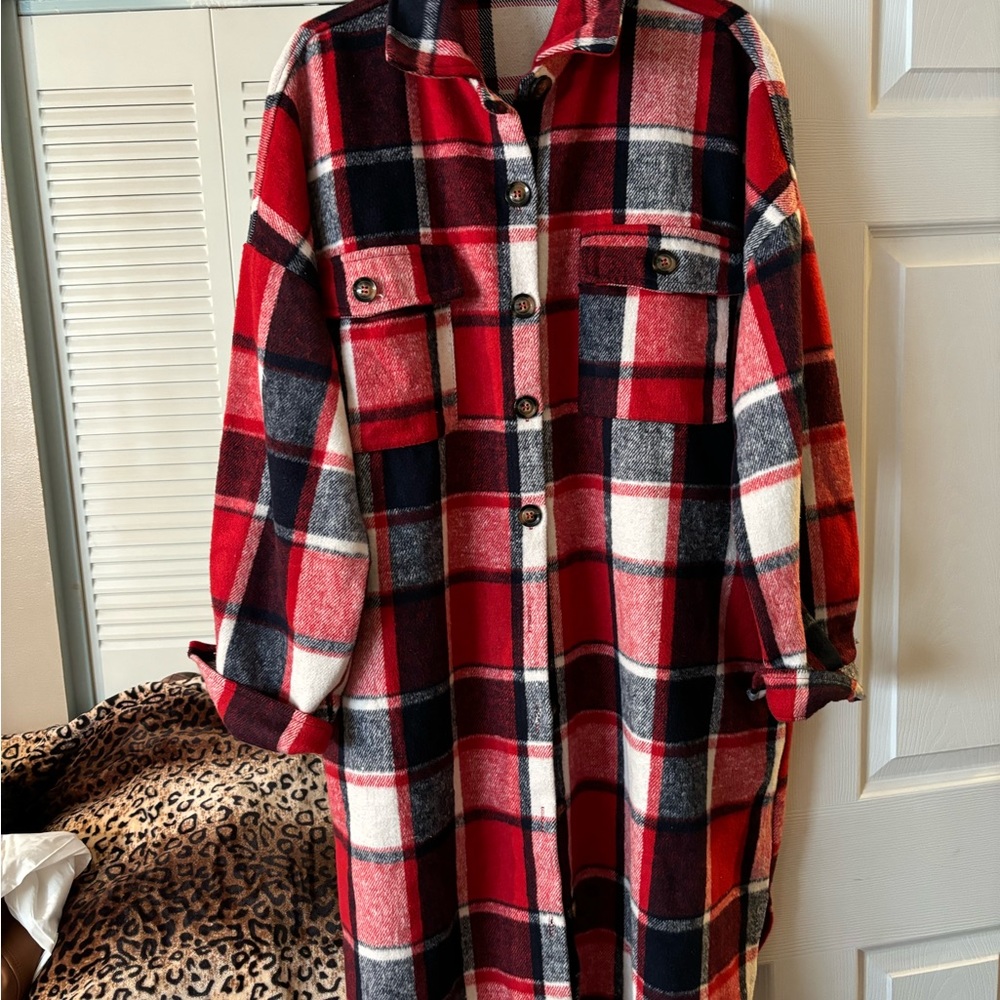 SHACKET JACKET RED AND BLUE.